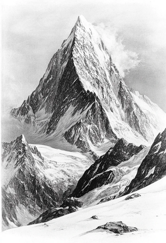 黑白素描中的雪山