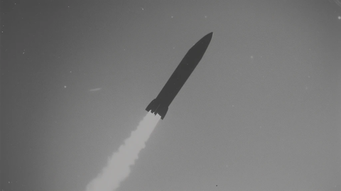 导弹黑白电影风格照片