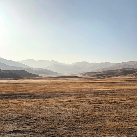 平坦原野远山晴朗天