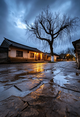 雨夜古巷的静谧时光