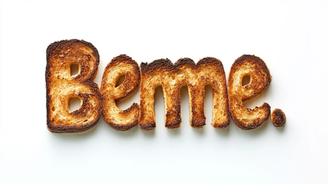 棕色面包白色背景