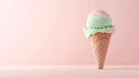 冰淇淋甜筒扁平设计