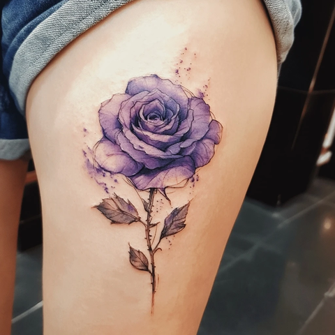紫色玫瑰大腿纹身
