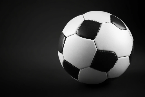 黑白皮革足球高分辨率图像