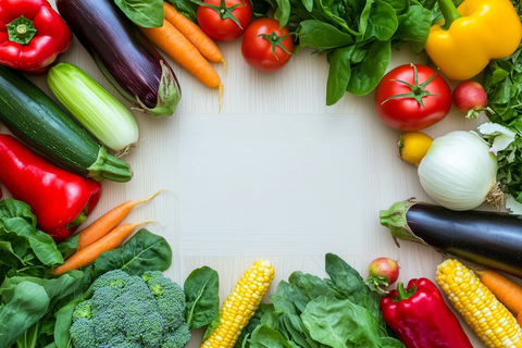 蔬菜环绕留白图案