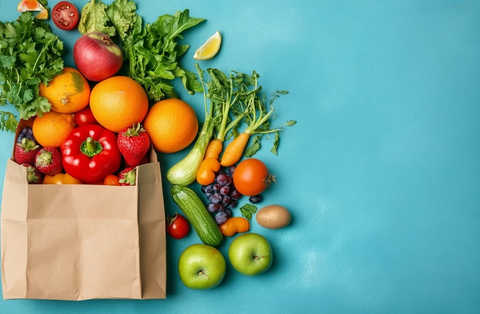 纸袋水果蔬菜蓝色背景
