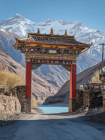 越野车穿过传统藏式拱门