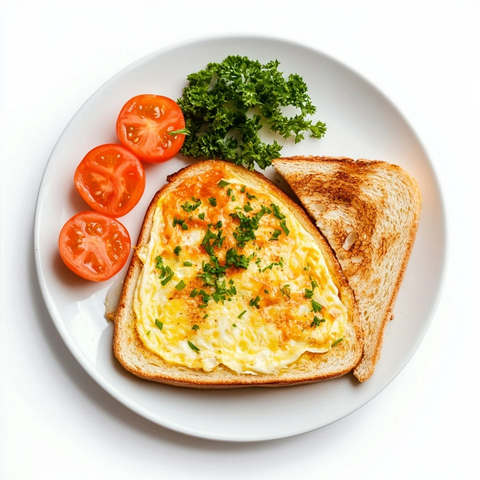 黄油面包煎蛋早餐盘