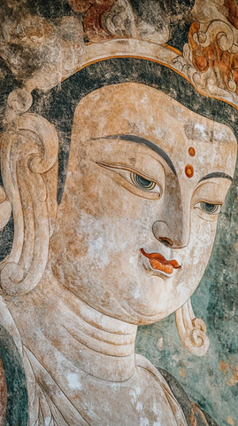 壁画中的佛像面容