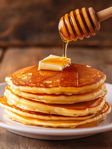 蜂蜜黄油热煎饼早餐