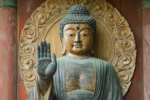 古老的佛像雕塑