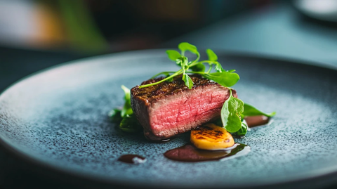 湿式熟成牛肉配新鲜香草