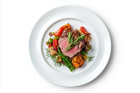 白色餐盘食物顶视图