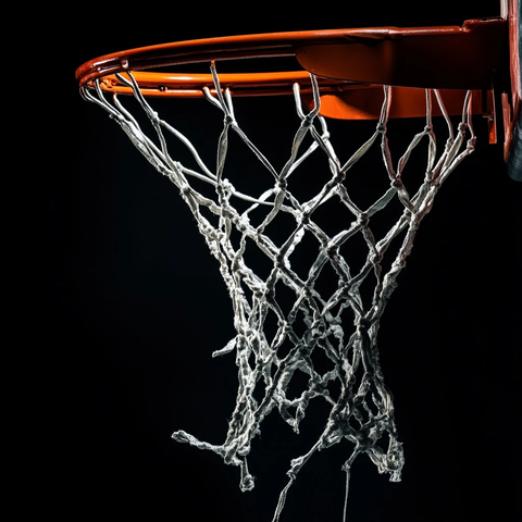 篮球框破损篮网特写