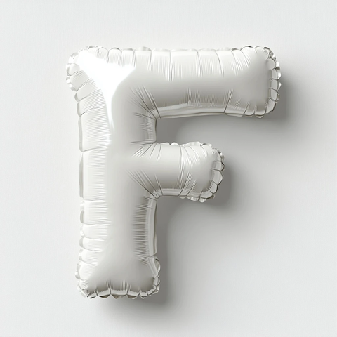 白色充气字母悬浮造型