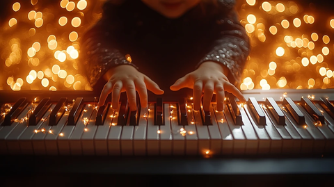 儿童钢琴演奏倒影舞台