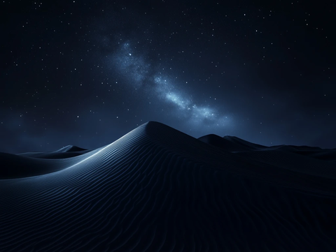 黑沙夜空静谧景观