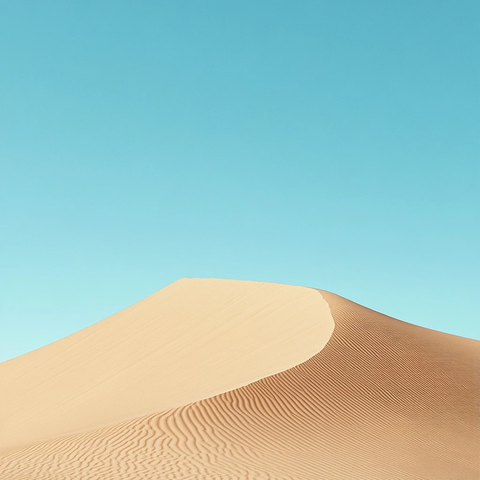 单一大沙丘与蓝天