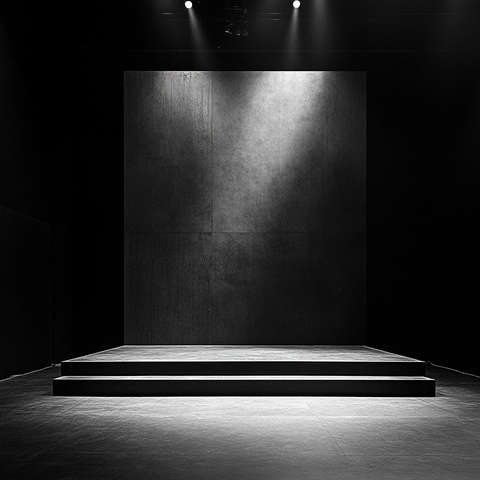 纯黑背景现代舞台基座