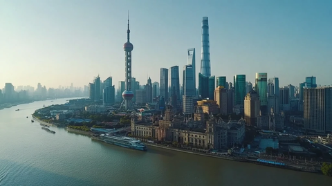 上海外滩现代化高楼群城市风光鸟瞰全景