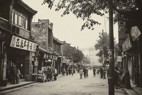 老街旧景中的热闹市井生活