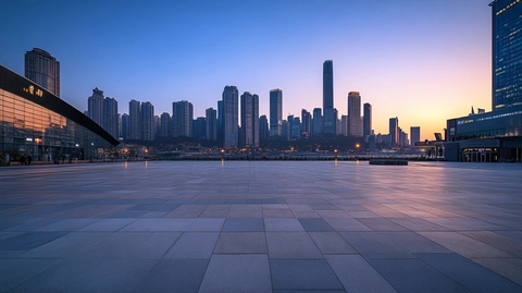 广场与城市天际线