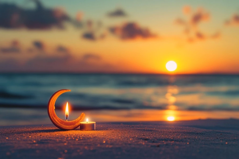 新月与烛光海滩日落