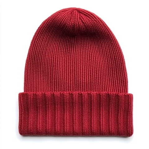 红色条纹针织帽