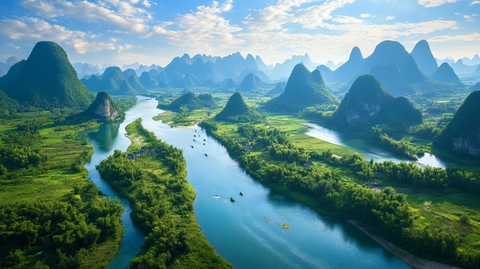 青山绿水映天空