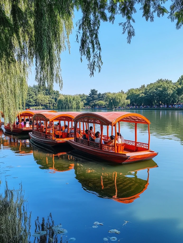 红木船游湖