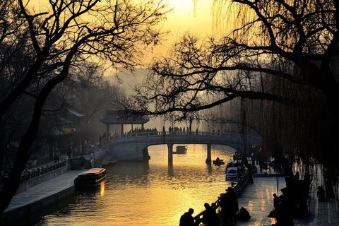 西湖古建筑与夕阳