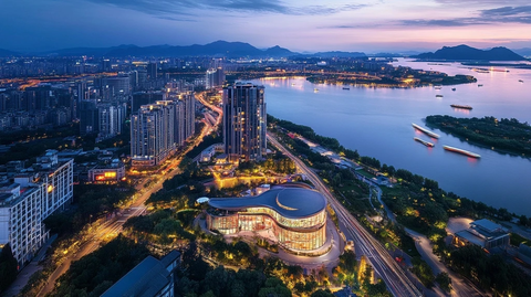 黄昏江畔都市景