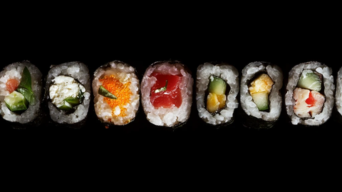 黑色背景寿司