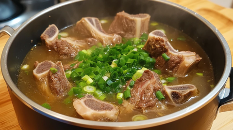 小火慢炖小时牛尾汤