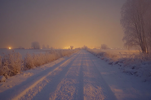 雪夜旷野