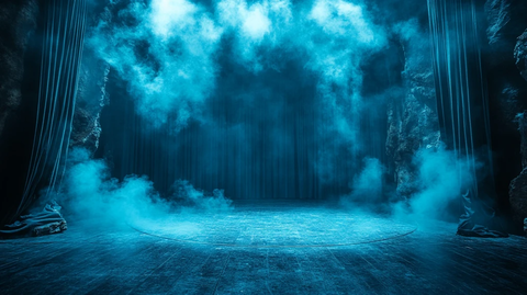 剧院学校假期归来背景图