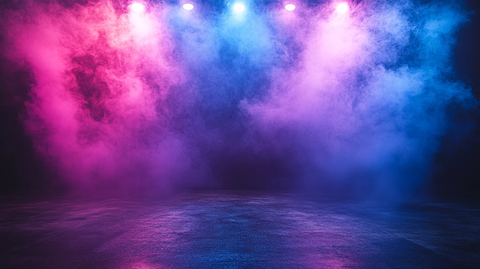 烟雾中的聚光灯