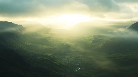 山地丘陵草场夕阳