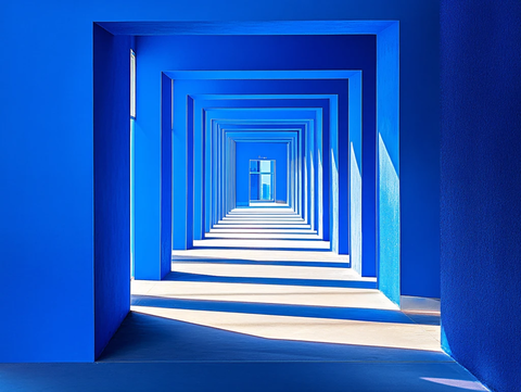 蓝色过道