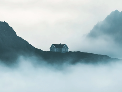 云海中的避暑房