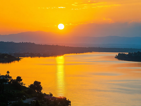 尼尔基水库日出