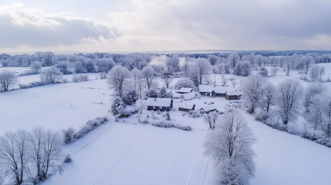 雪后乡村美景航拍