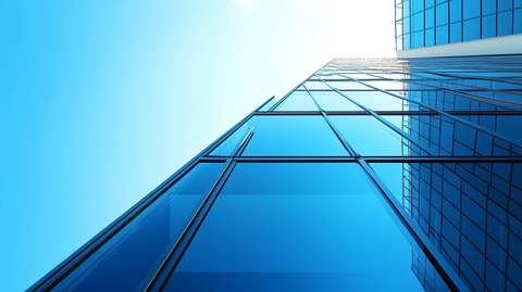 宝石蓝玻璃建筑