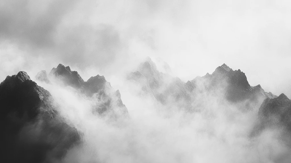 墨韵禅意山峰云雾意境