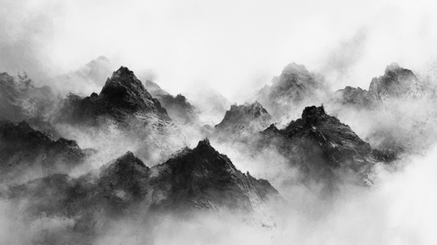 墨韵禅意山峰云雾意境